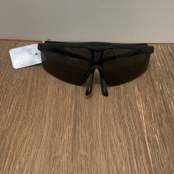 Safety eyewear - Picture 1 of 7